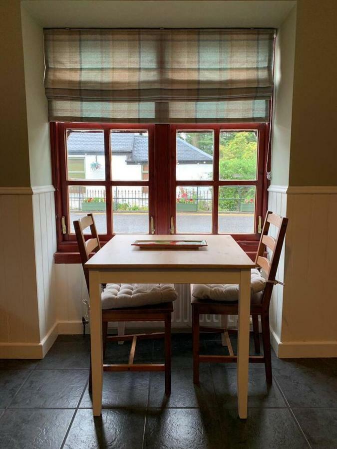 Cosy, Country Apartment In The Heart Of Drymen Kültér fotó